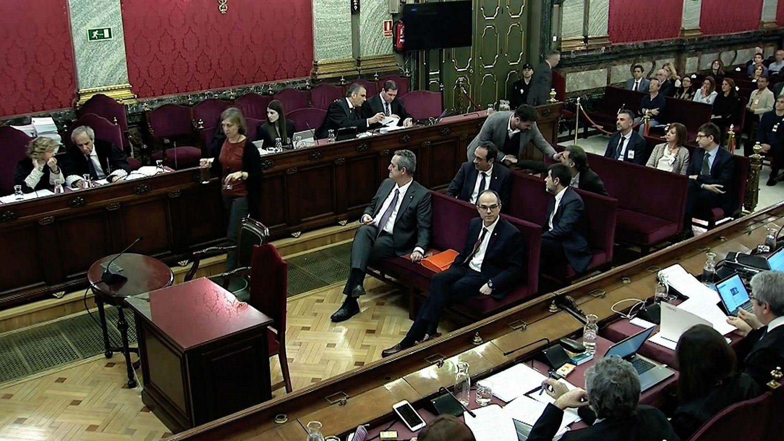 Juicio del 'procés' | La secretaria judicial del 20S asegura que tuvo "miedo" - RTVE.es