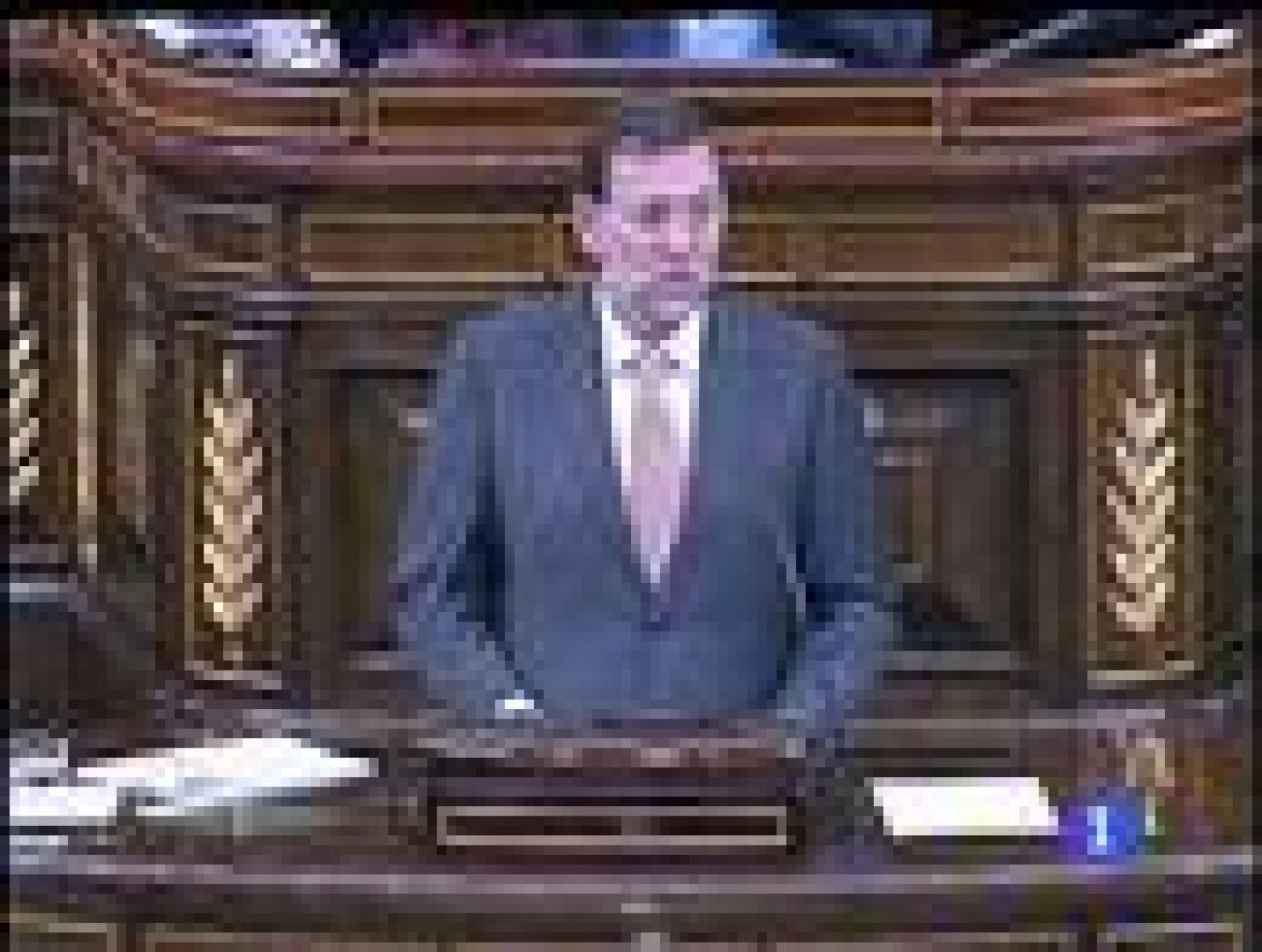 El líder de la oposición, Mariano Rajoy, ha recomendado al Presidente del Gobierno, José Luis Rodríguez Zapatero, "gastar menos y mejor".