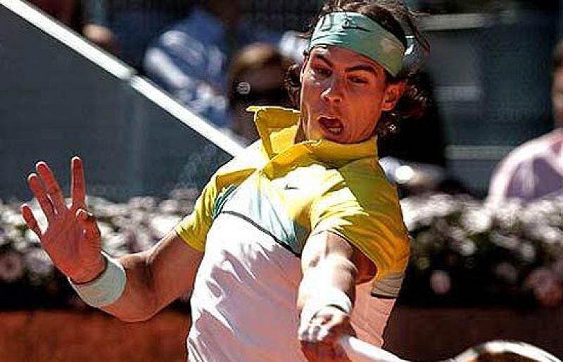 Vuelve a ver los mejores momentos del debut de Rafa Nadal ante el austriaco Jurgen Melzer en la pista central de la Caja Mágica de Madrid.