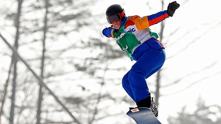 Astrid Fina se cuelga cuatro platas en 'snowboard'
