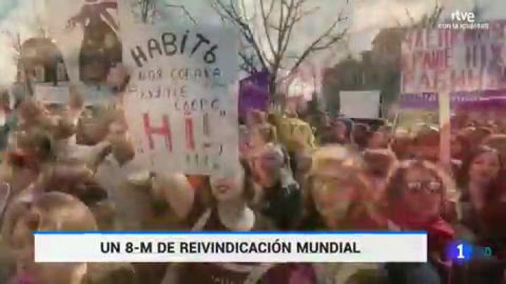 Telediario 1 - Las reivindicaciones feministas toman las calles de todo el mundo el 8M
