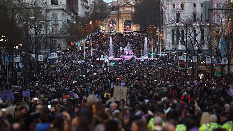 El movimiento feminista inunda las calles de España