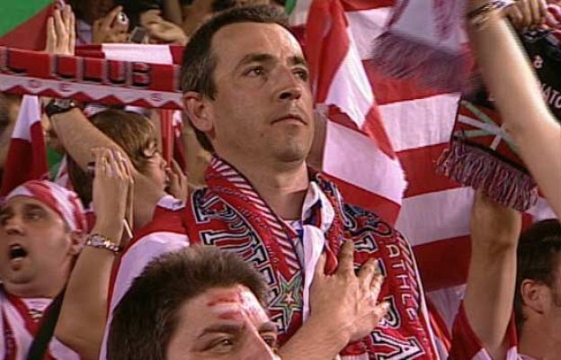 Deportes en el Archivo de RTVE - El himno español, mal recibido