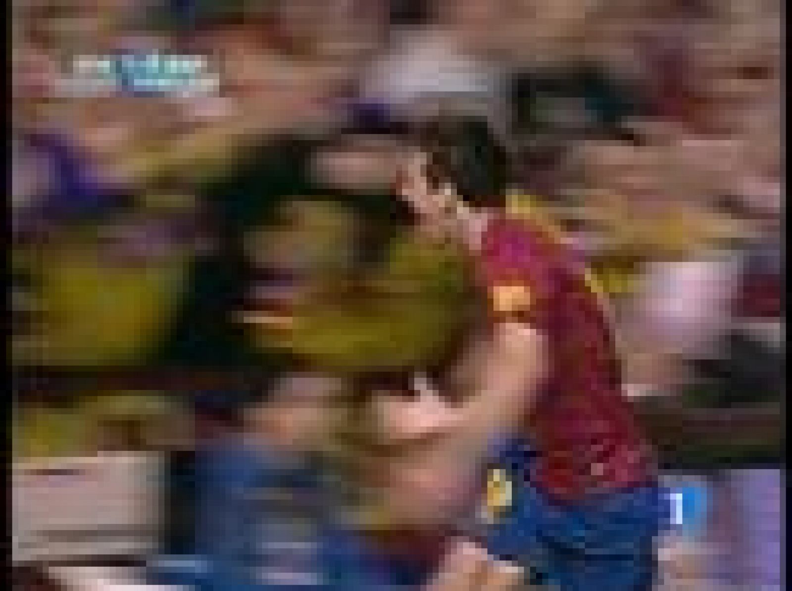 Sin programa: Messi adelanta al Barcelona 1-2 | RTVE Play
