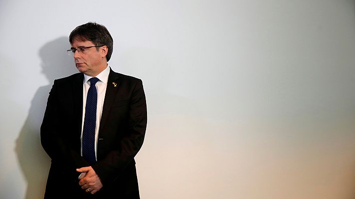 Telediario 1 - Puigdemont encabezará la lista de Junts per Catalunya para las elecciones europeas