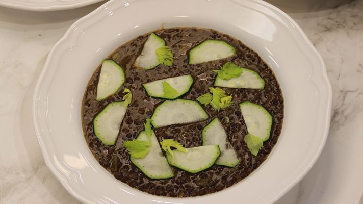 Receta de "lentejas caviar vegetarianas" de Dani García