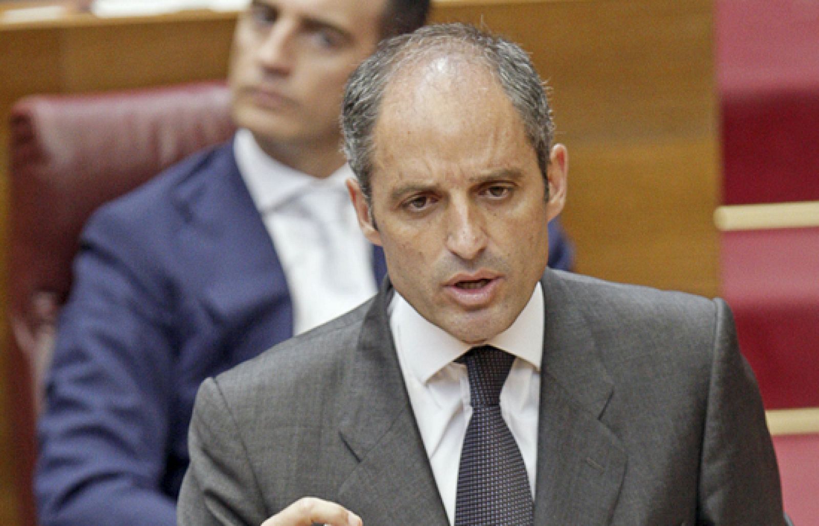 Imputados Francisco Camps el número dos del PP valenciano, Ricardo Costa, por el caso Gürtel | Ver