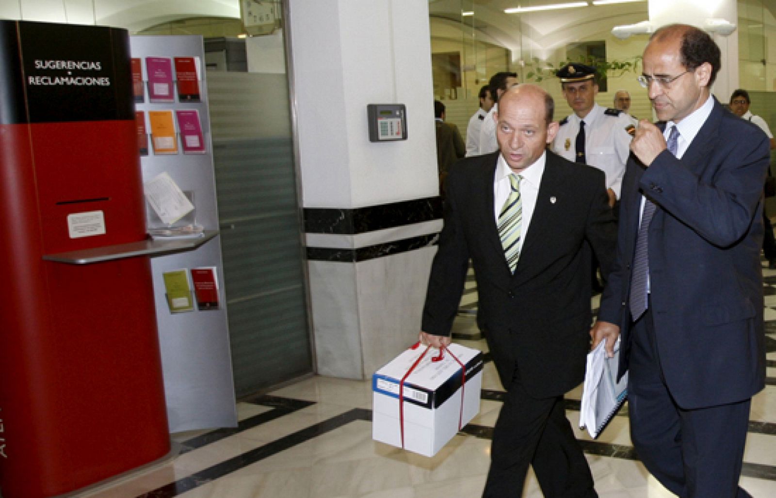 El fiscal y el abogado del Estado han pedido al Tribunal Supremo que anule la lista a las elecciones europeas de Iniciativa Internacionalista | Ver