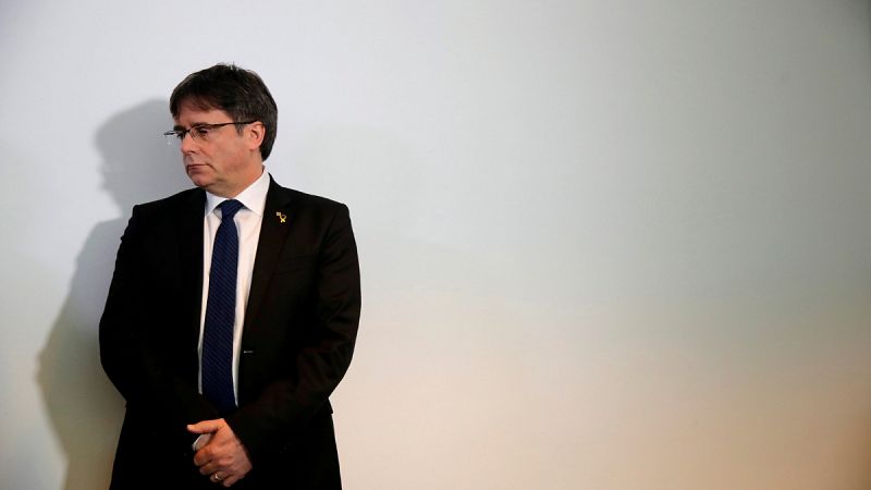 La elaboración de las listas electorales de Junts per Catalunya ha dejado vencedores y vencidos. El PDECAT se ha quedado atrás, después de que Puigdemont haya situado a sus fieles en las listas al Congreso.