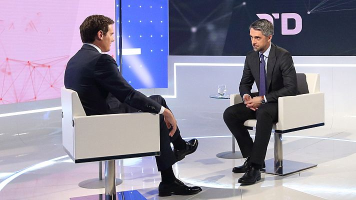  - Mejores momentos de la entrevista a Albert Rivera en el Telediario