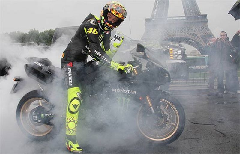 Rossi llega a Le Mans a por la victoria. Sin embargo, sigue hablando de Ferrari.