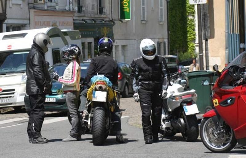 Aquí puedes ver un avance de la expedición motera de TVE desde Barcelona hasta Le Mans.
