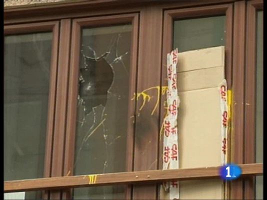  - Atacan una sede de CCOO