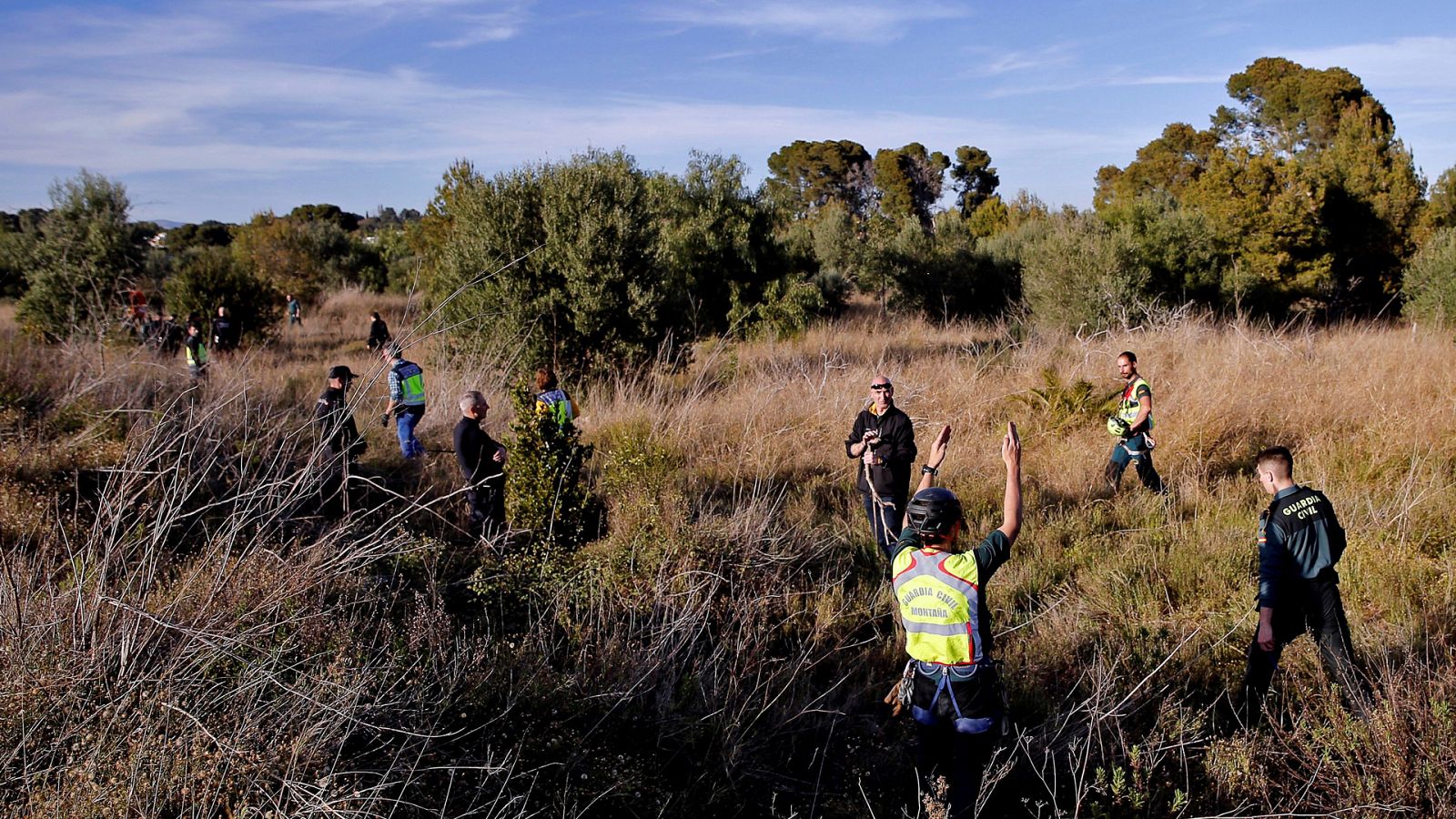 La Guardia Civil busca a dos niños desaparecidos en Godella (Valencia) e interroga a sus padres