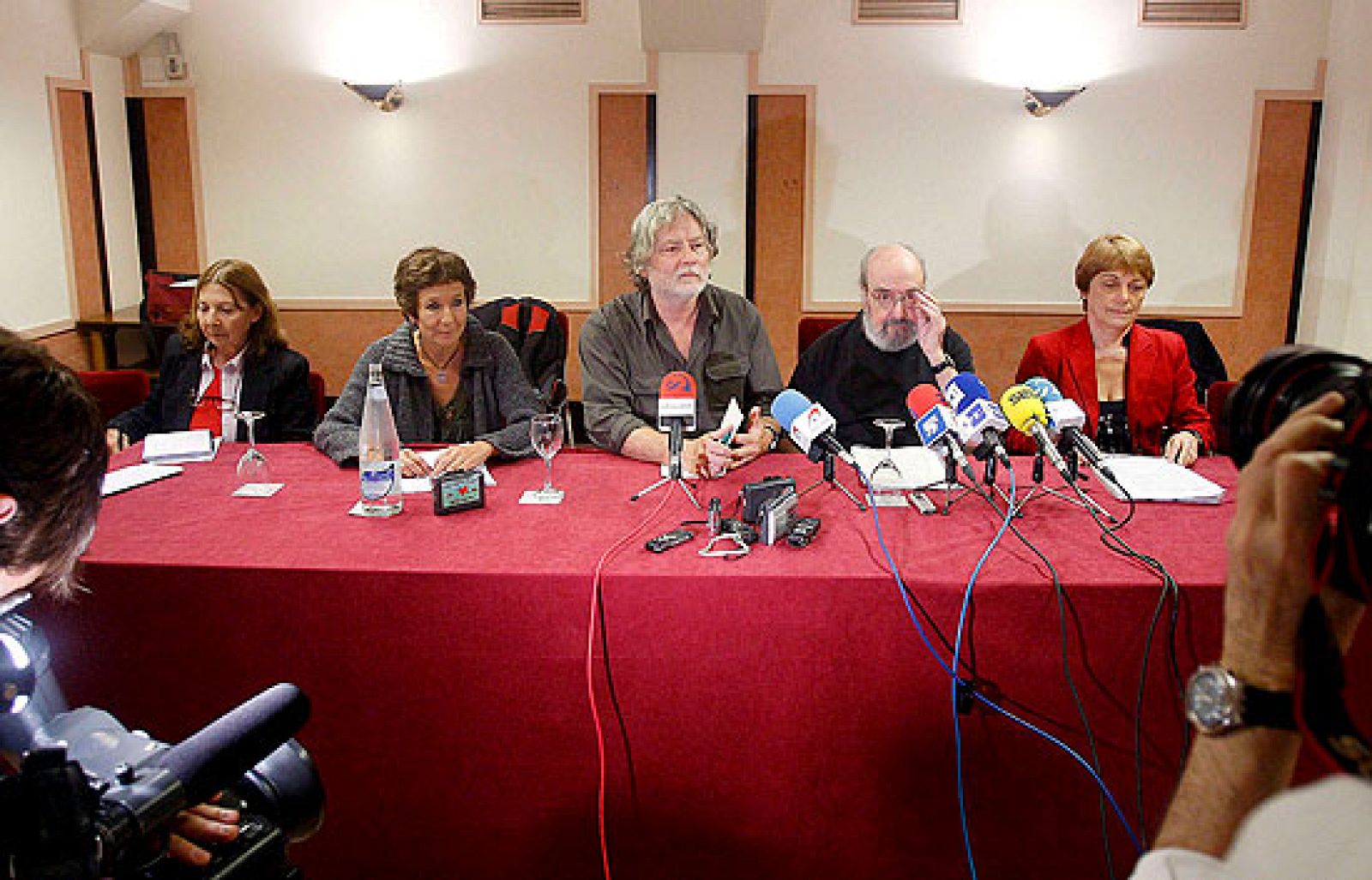 Falta el auto que anula la candidatura europea de Inciativa Internacionalista | Ver