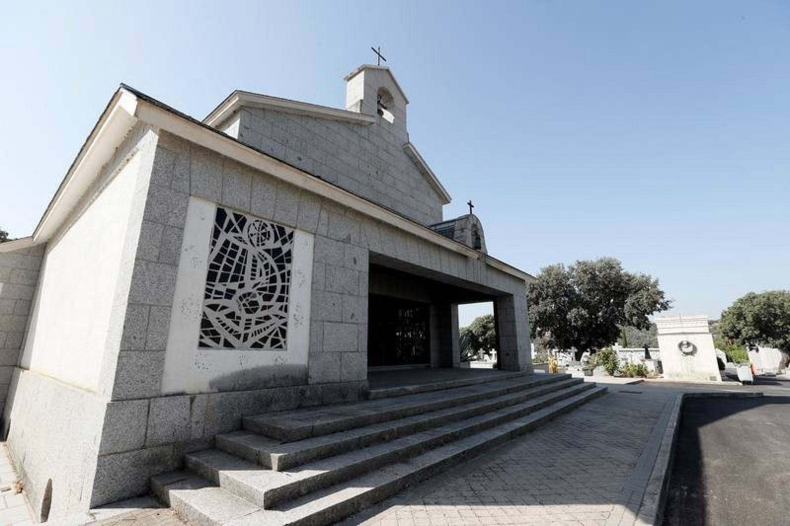 Franco será exhumado y enterrado en el cementerio del Pardo el 10 de junio