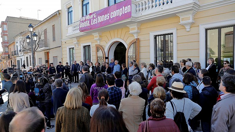 Los padres de los niños hallados muertos en Valencia están detenidos a la espera de declarar ante el juez