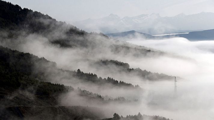 La semana acaba con caída de las temperaturas y lluvias en el norte