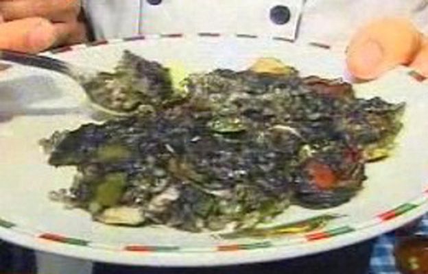 RTVE Cocina - Arroz negro con rosada
