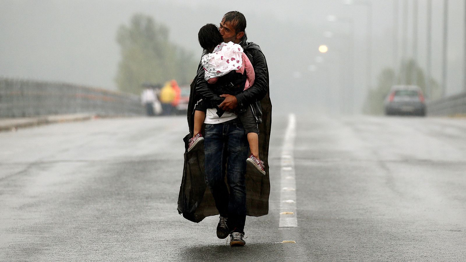 Más de 15.000 refugiados siguen esperando la entrada a Europa en Grecia