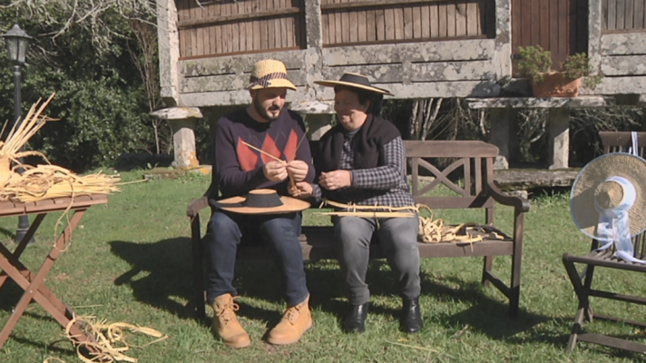 En Outes, nos ponemos el sombrero