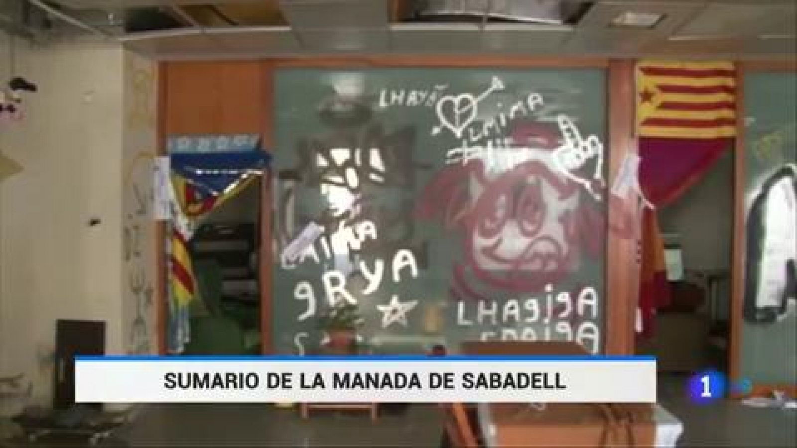 En el caso de la violación en grupo de Sabadell, el abogado de la víctima ha pedido que todos los investigados entren en prisión. De los ocho, sólo dos están en la cárcel y uno continúa fugado. Poco a poco se van conociendo nuevos detalles del sumari