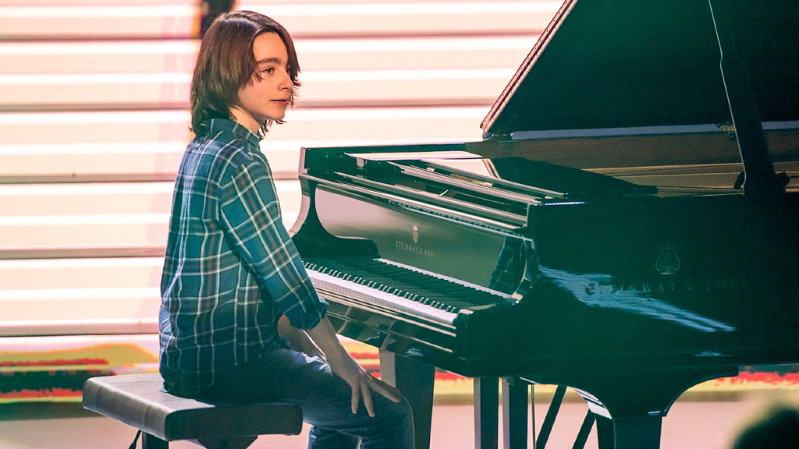 La gran habilidad de Pelayo Garrido frente al piano | Ver