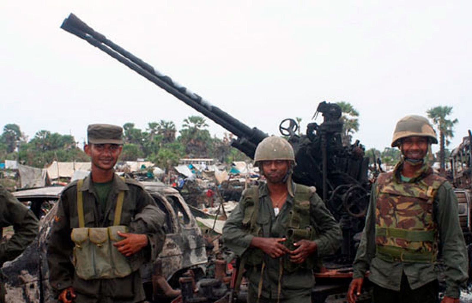 El gobierno de Sri Lanka anuncia el fin de la guerra contra los Tigres Tamiles | Ver