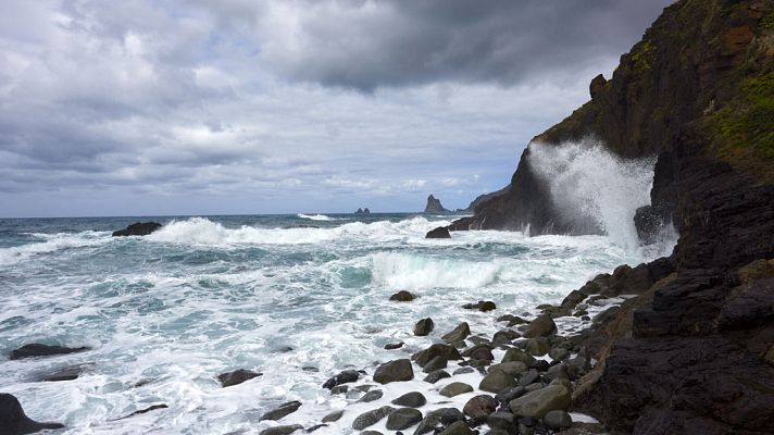 El tiempo - Intervalos de viento fuerte del norte en Canarias