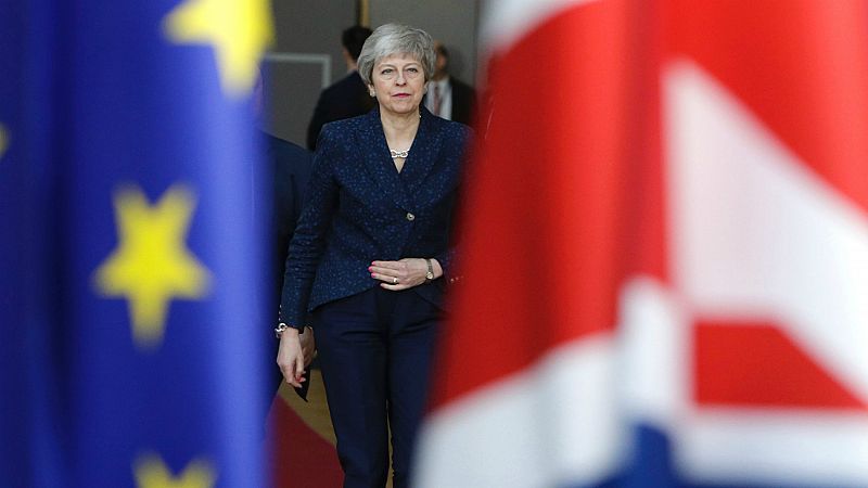 Bruselas estudia la fecha de una posible prórroga corta del 'Brexit'