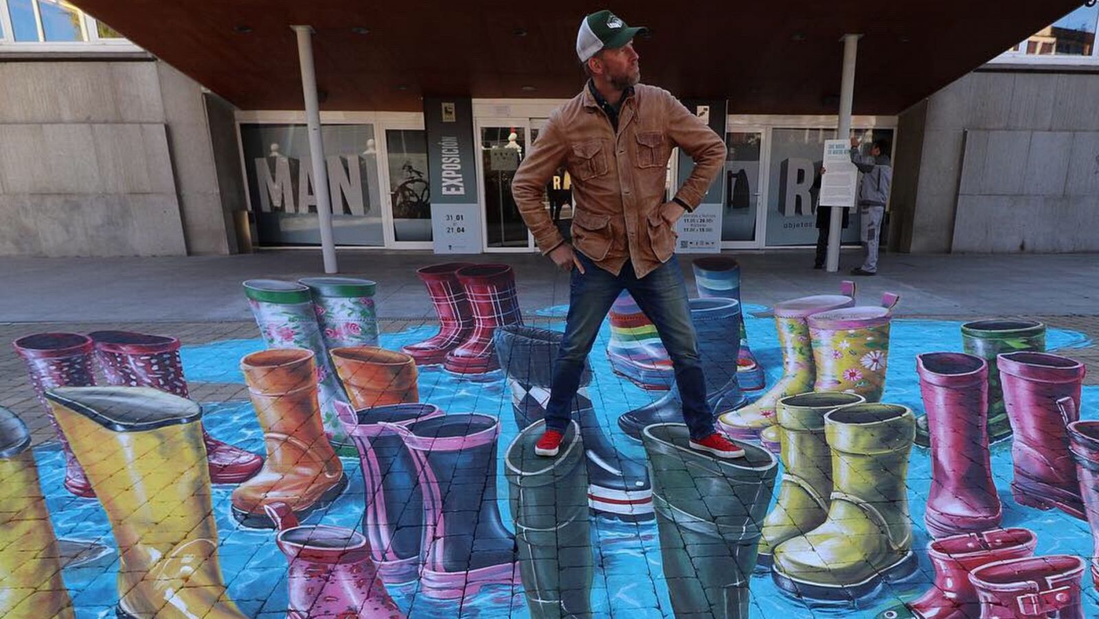 Madrid celebra el Día Mundial del Agua con una obra efímera del artista holandés Leon Keer