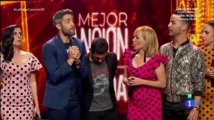 La mejor canción jamás cantada - R.A.Y.A. canta 'Felices los 4'