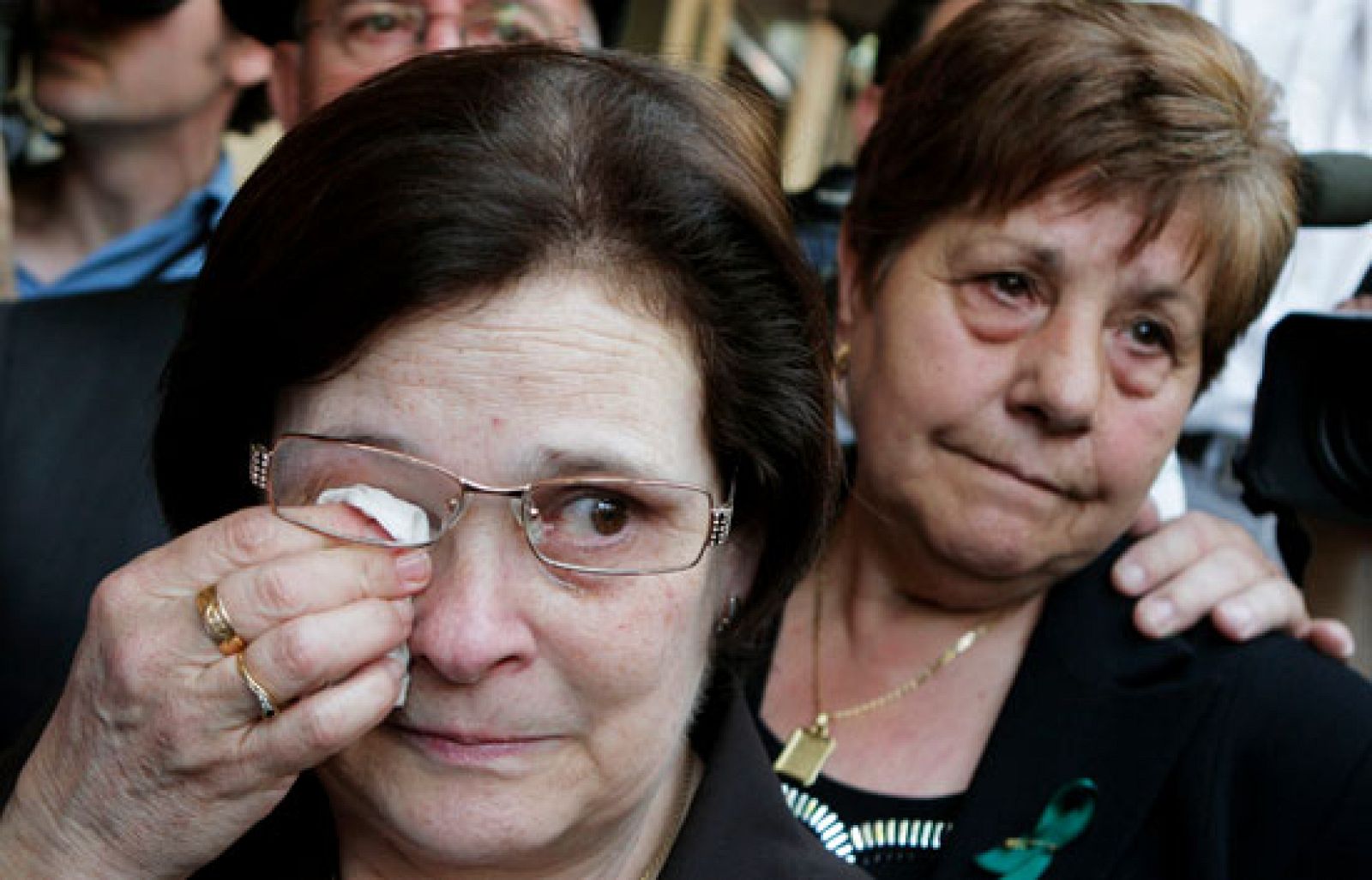 La sentencia por las identificaciones erróneas del Yak 42 concluye que el general Navarro asignó de forma aleatoria los nombres de 30 cadáveres. Por eso le condena a 3 años de prisión.