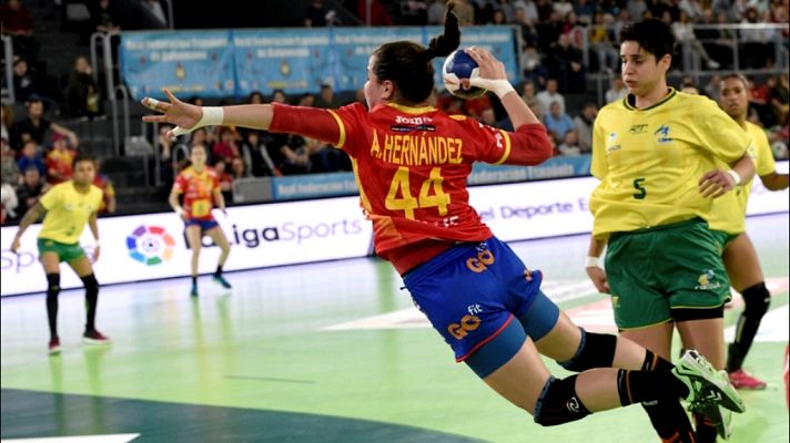 Balonmano - Torneo Internacional de España Femenino: España - Brasil
