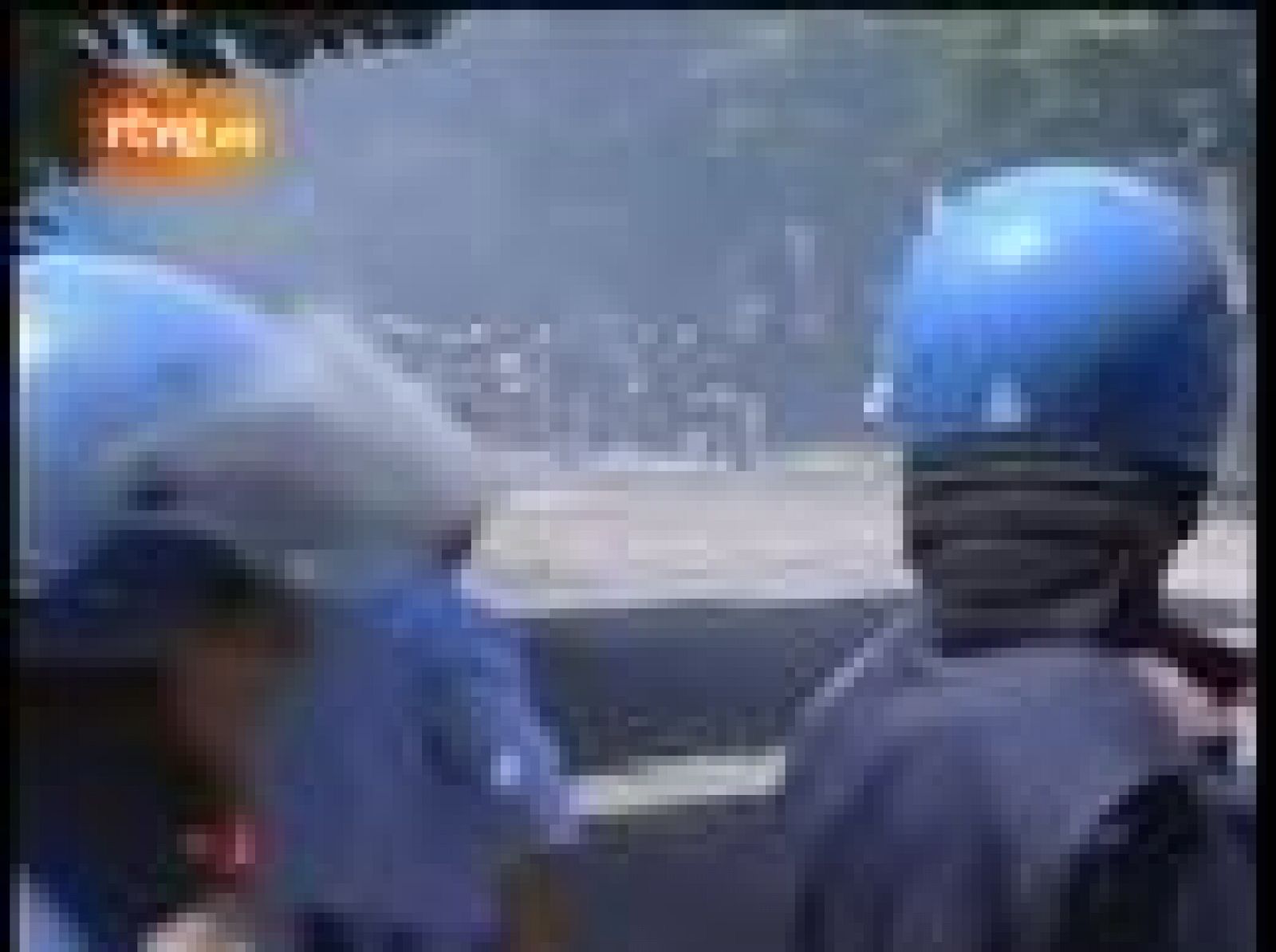 Una manifestación de estudiantes en Turín deja diecinueve policías heridos | Ver