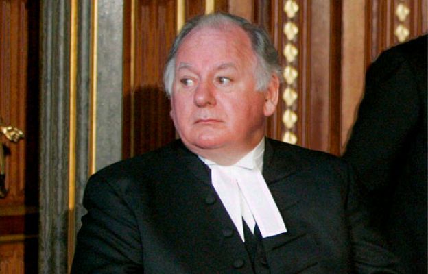  - Dimite el presidente de los Comunes