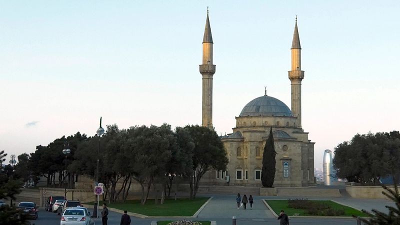 Espa�oles en el mundo - Azerbay�n - ver ahora 