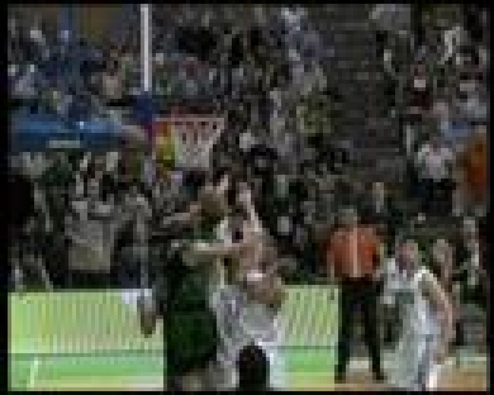 Baloncesto en RTVE: DKV Joventut 82-77 Real Madrid | RTVE Play