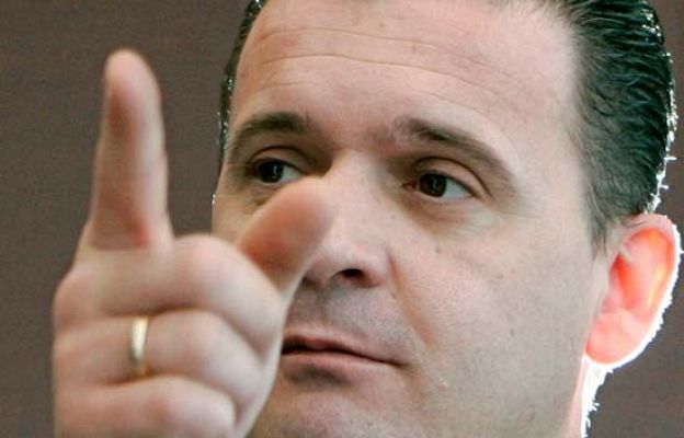 El Madrid despide a Mijatovic