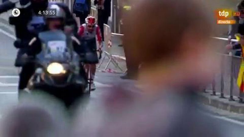 El ciclista belga Thomas de Gendt (Lotto Soudal) ha ganado este lunes la primera etapa de la Volta a Catalunya, con inicio y final en Calella y de 164 kilómetros, al volver a sus andadas y hacer buena una fuga para lograr su cuarto triunfo parcial en