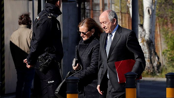 Telediario 1 - Fernández Ordoñez asegura que "lo de Bankia acabó bien"