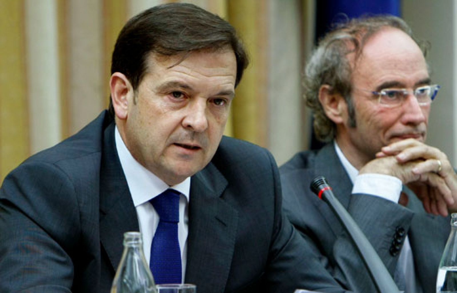 Por primera vez el director del Centro Nacional de Inteligencia habla en público en el Congreso.