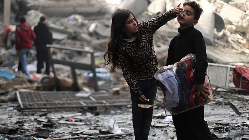 Calma tensa en Gaza tras una noche de bombardeos