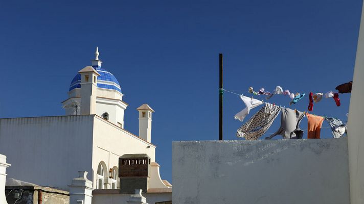 Levante fuerte el Estrecho y litorales de Alborán y posibilidad de precipitaciones en Canarias