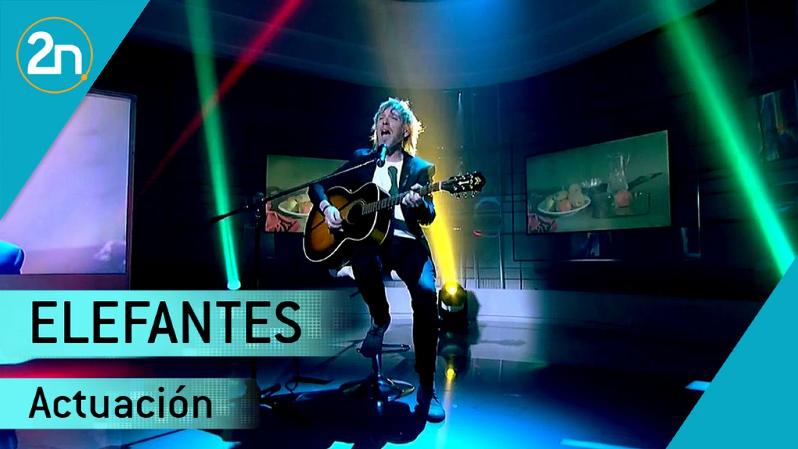 Elefantes interpreta `Cada vez¿