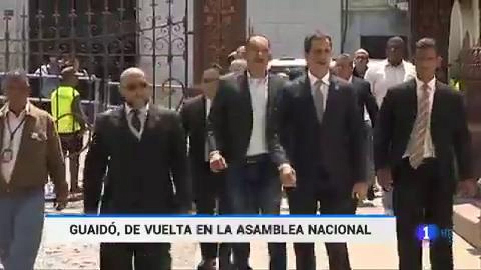 Telediario 1: Guaidó, de vuelta en la Asamblea Nacional | RTVE Play