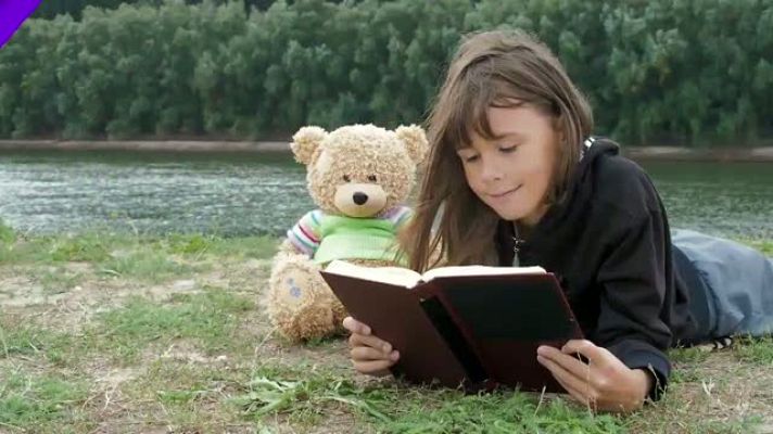  - Clan recuerda este mes que 'Leer es divertido'