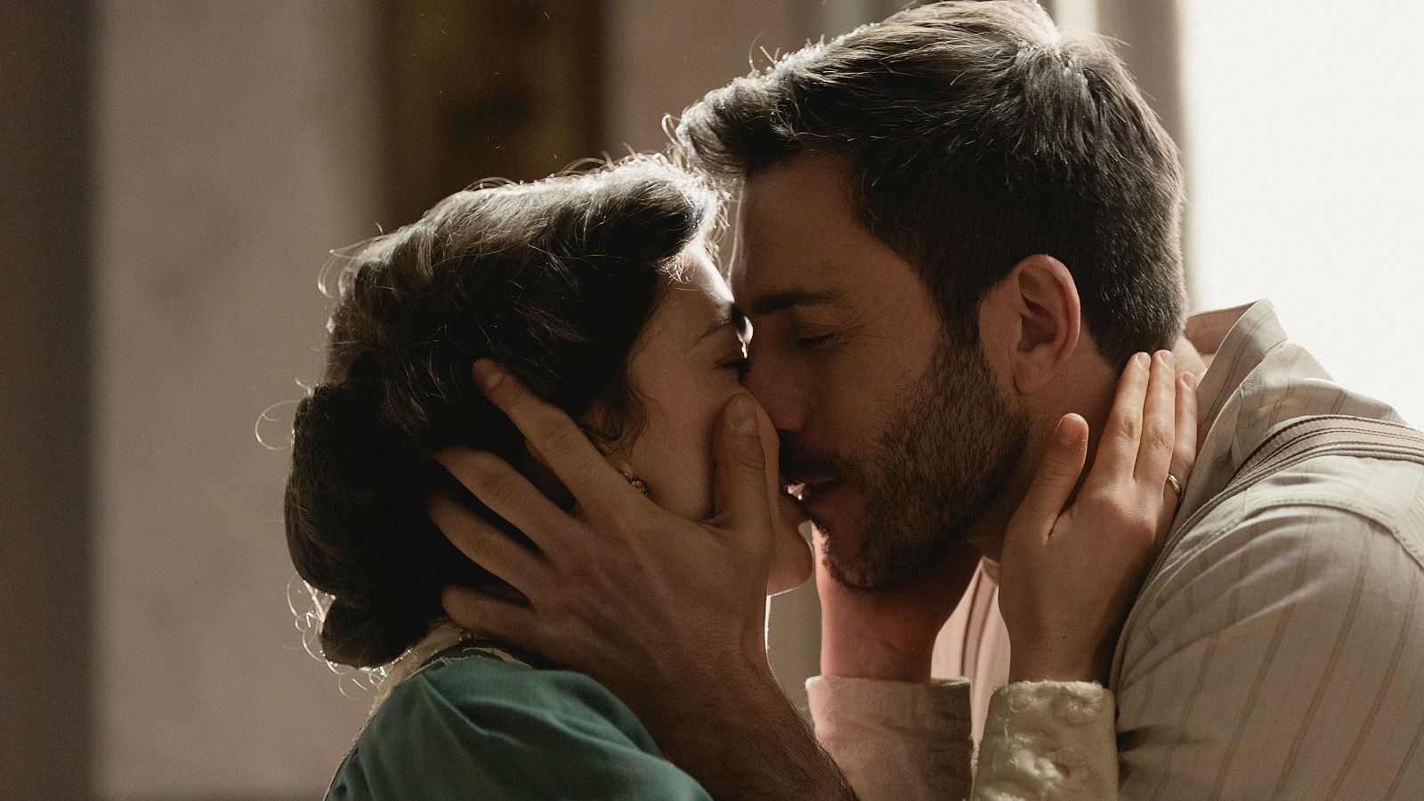 Acacias 38 - Lucía confirma a Telmo que Mateo es su hijo | Ver