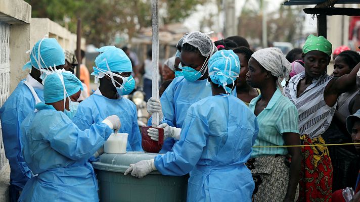 Telediario 1 - España despliega una ayuda médica única en Mozambique
