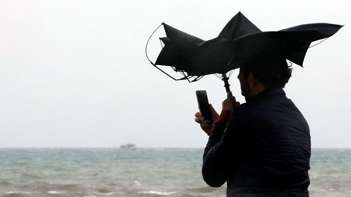 El tiempo - Cielo nuboso o cubierto y temperaturas en descenso